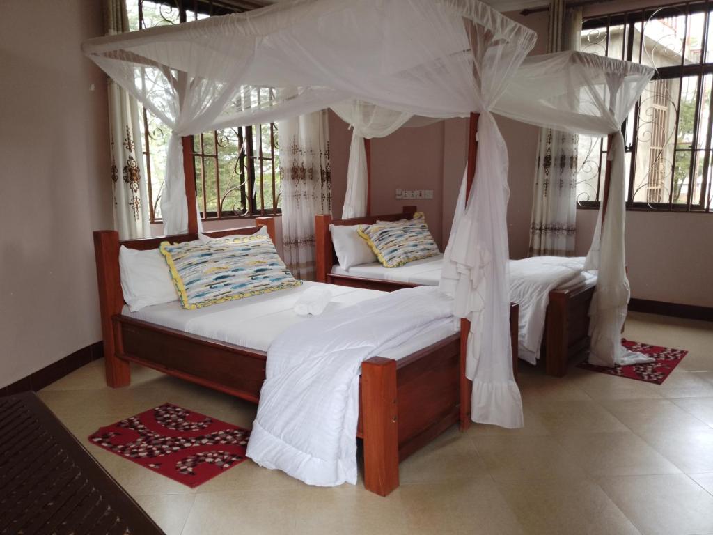 Upendo Manyara Safari Lodge